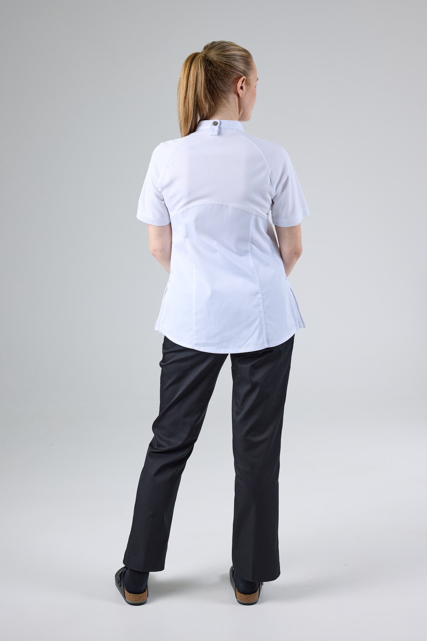 CBZ04W-WHT