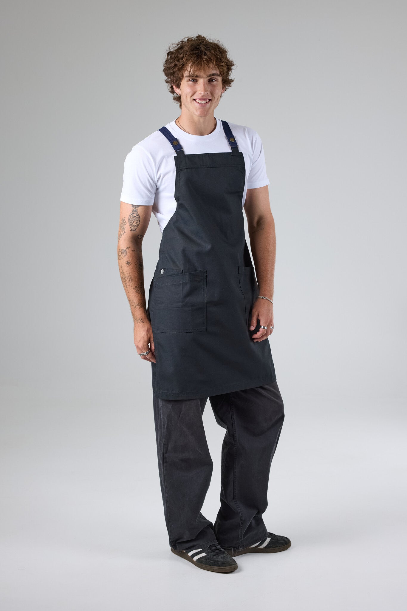 Lockharte Cross Back Apron Bundle