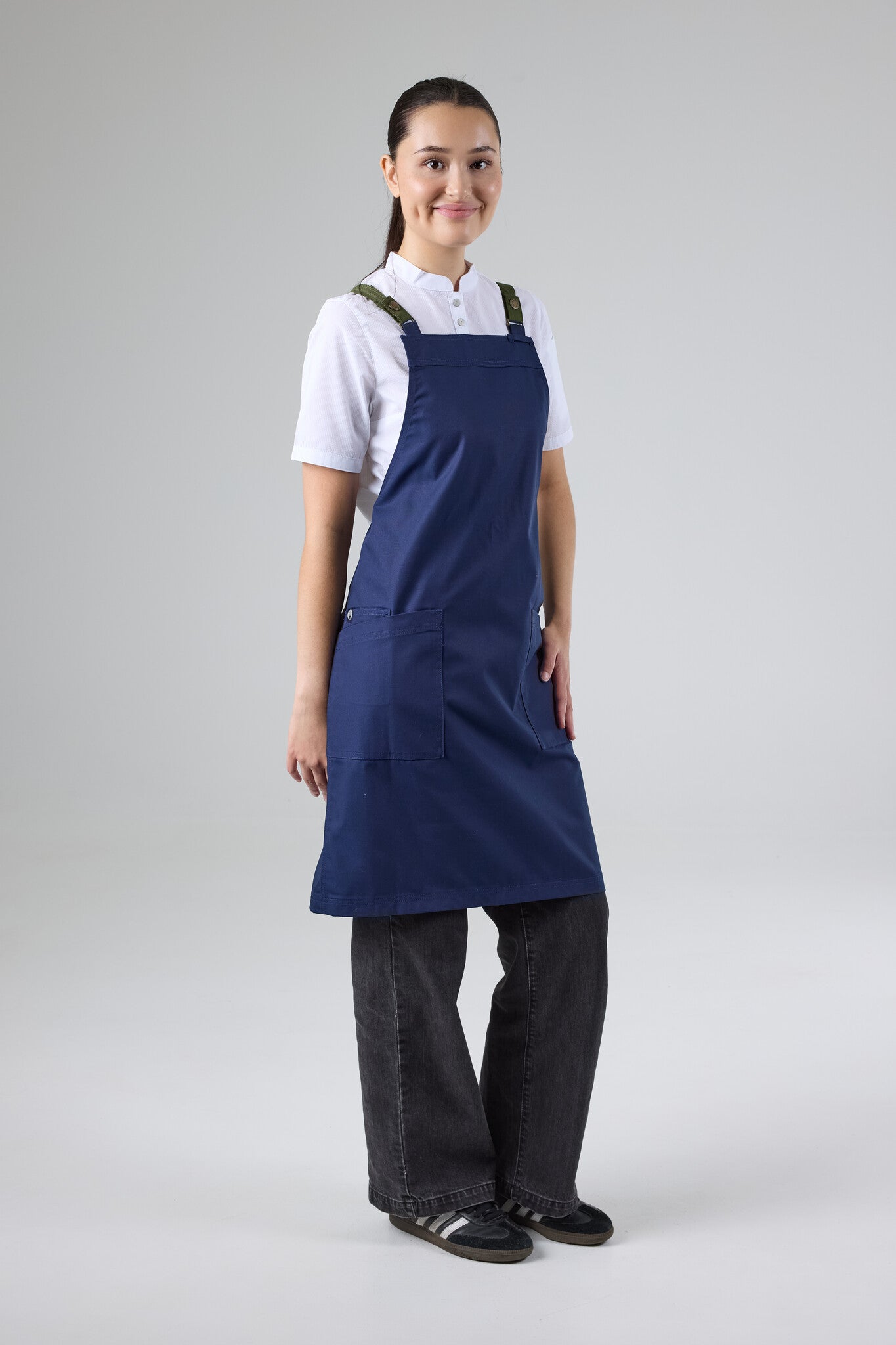 Lockharte Cross Back Apron Bundle