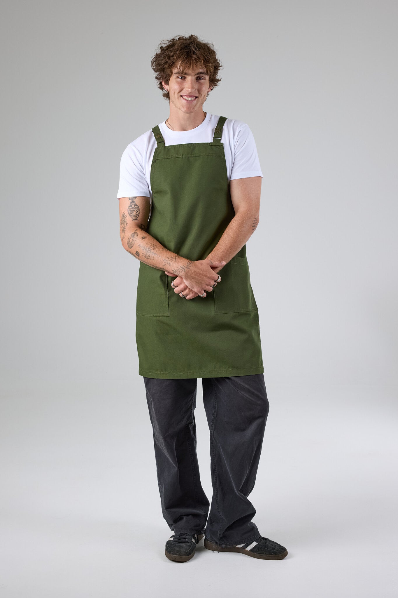 Lockharte Cross Back Apron Bundle