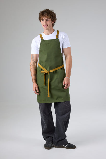 Lockharte Cross Back Apron Bundle
