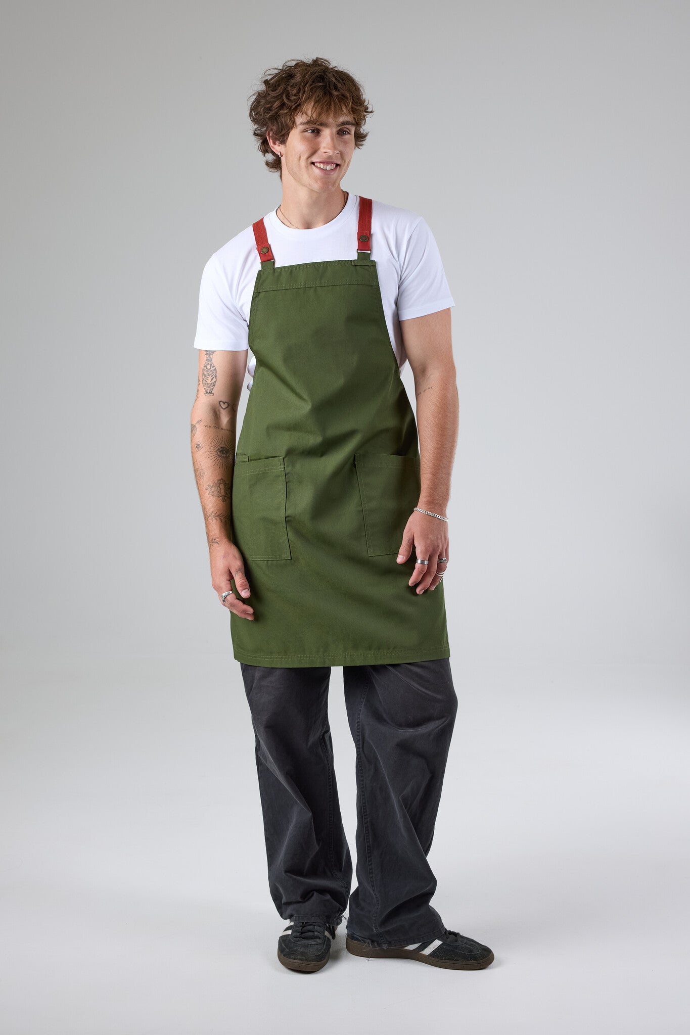 Lockharte Cross Back Apron Bundle