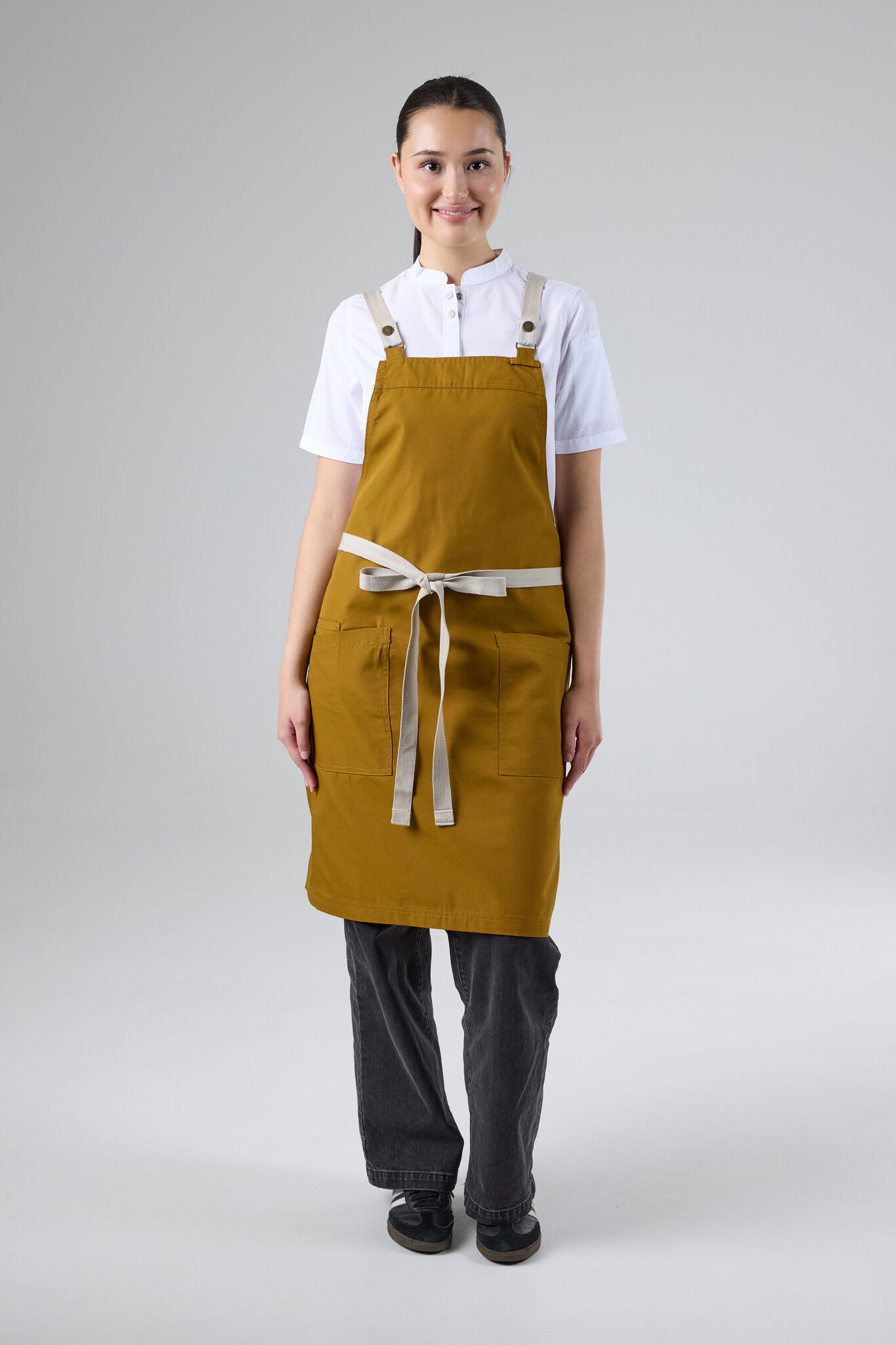 Lockharte Cross Back Apron Bundle