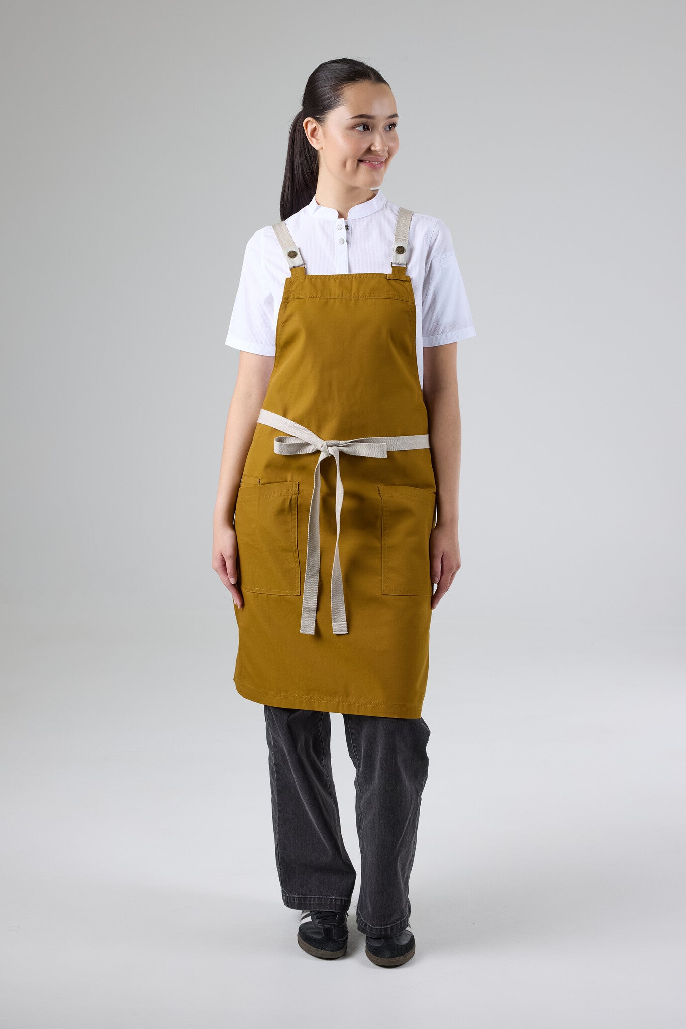Lockharte Cross Back Apron Bundle