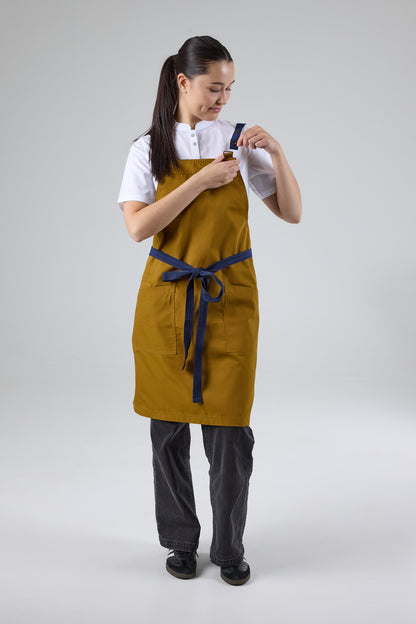 Lockharte Cross Back Apron Bundle